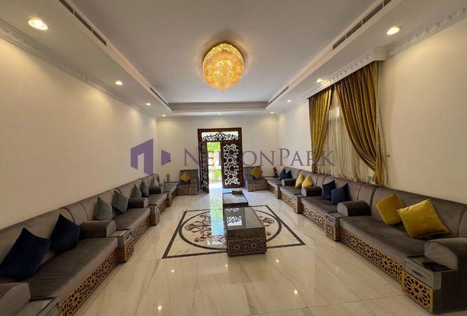 55921847 - Property Image 2