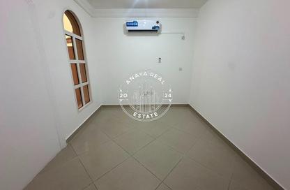 Villa - 1 Bedroom - 1 Bathroom for rent in Bu Hamour Street - Abu Hamour - Doha