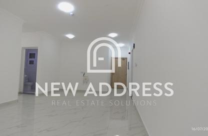 Apartment - 2 Bedrooms - 2 Bathrooms for rent in Bin Omran 35 - Fereej Bin Omran - Doha
