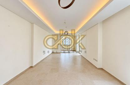 Apartment - 2 - 3 for rent in Viva West - Viva Bahriyah - The Pearl Island - Doha Apartment - 2 - 3 for rent in Viva West - Viva Bahriyah - The Pearl Island - Doha
