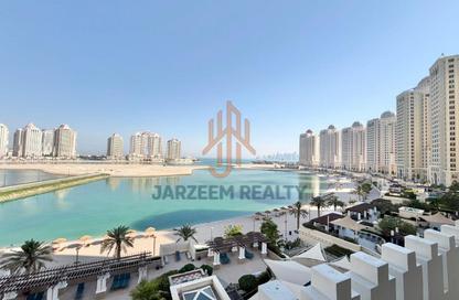 Apartment - Studio - 1 Bathroom for rent in Viva West - Viva Bahriyah - The Pearl Island - Doha