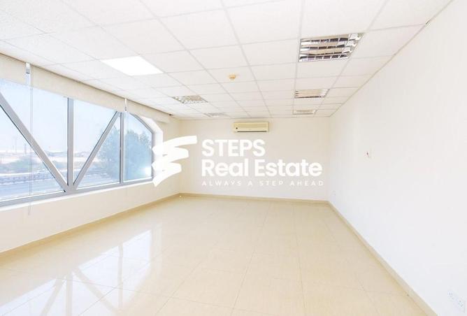 52133045 - Property Image 2