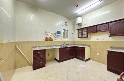 Apartment - 2 Bedrooms - 2 Bathrooms for rent in Fereej Bin Mahmoud North - Fereej Bin Mahmoud - Doha
