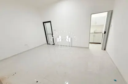 Apartment - Studio - 1 Bathroom for rent in Old Airport Road - Doha