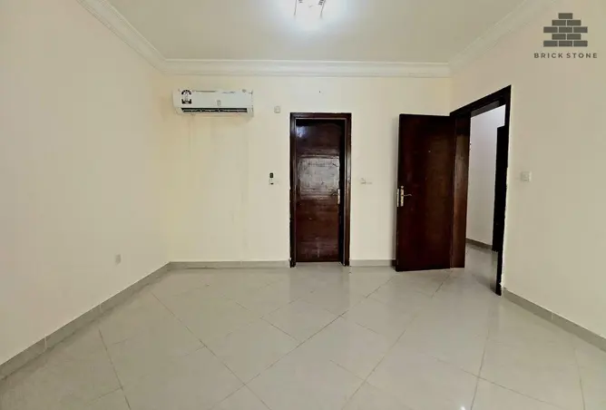 63643383 - صورة العقار 3