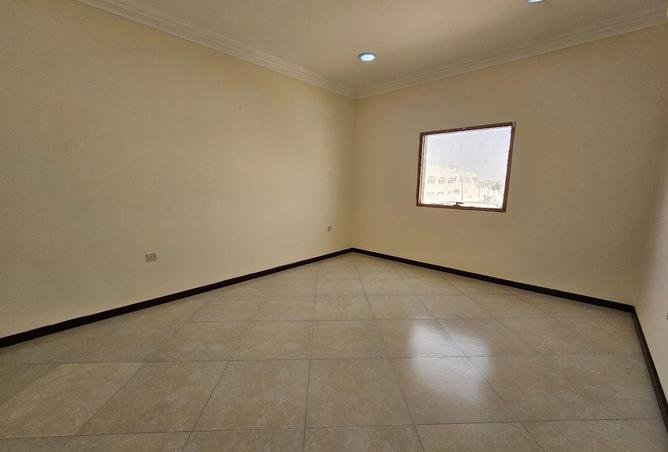 56365641 - Property Image 3