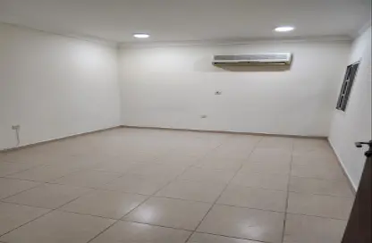 Apartment - 2 Bedrooms - 2 Bathrooms for rent in Al Sadd Road - Al Sadd - Doha Apartment - 2 Bedrooms - 2 Bathrooms for rent in Al Sadd Road - Al Sadd - Doha