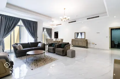 Villa - 4 Bedrooms - 5 Bathrooms for rent in Al Fardan Gardens - Abu Sidra - Al Rayyan - Doha