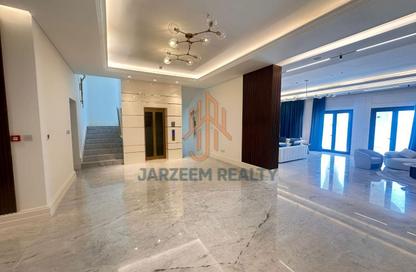Villa - 5 Bedrooms - 7 Bathrooms for rent in La Plage Villas - The Villas - The Pearl Island - Doha