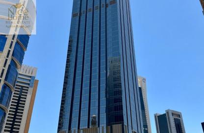 Apartment - 1 Bedroom - 2 Bathrooms for rent in West Bay - Doha