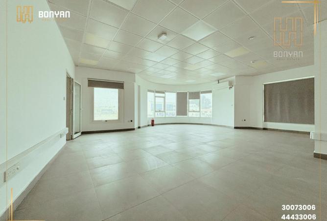 53520106 - Property Main Image