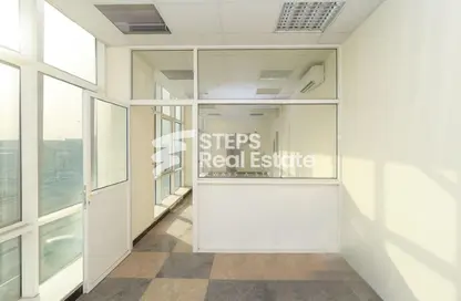 مساحات مكتبية - استوديو - 1 حمام للايجار في المنطقة الصناعية 4 - المنطقة الصناعية - المنطقة الصناعية - الدوحة
