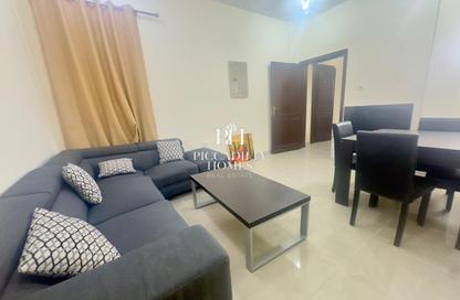 Apartment - 2 Bedrooms - 2 Bathrooms for rent in Al Hashmi Building - Al Muntazah Street - Al Muntazah - Doha