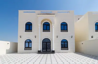 فيلا - 7 غرف نوم - 6 حمامات للايجار في شارع النعيجة - النعيجة - الدوحة