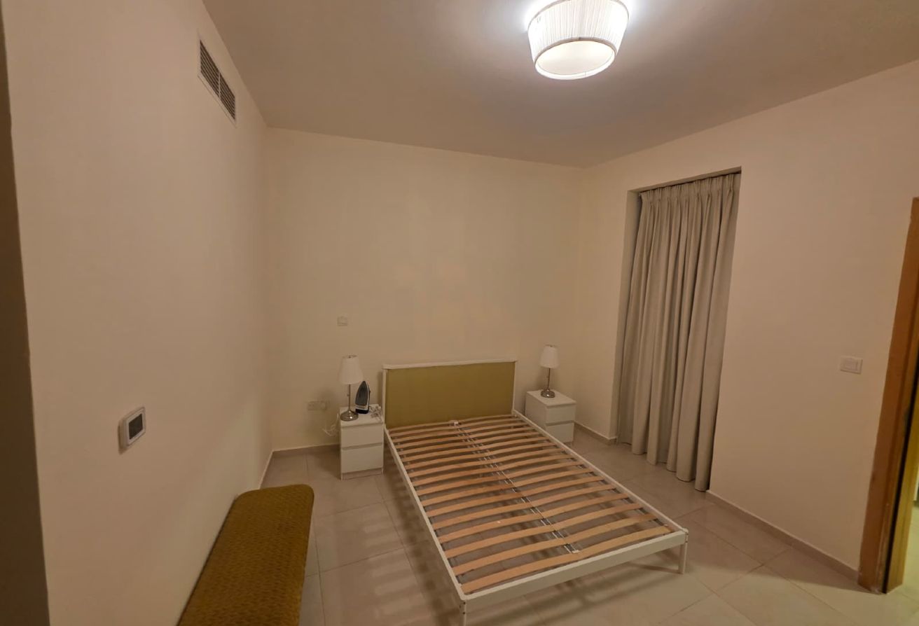 COZY 1 BHK FULLY FURNISHED CLOSE TO TRAMSTATION thumbnail 9
