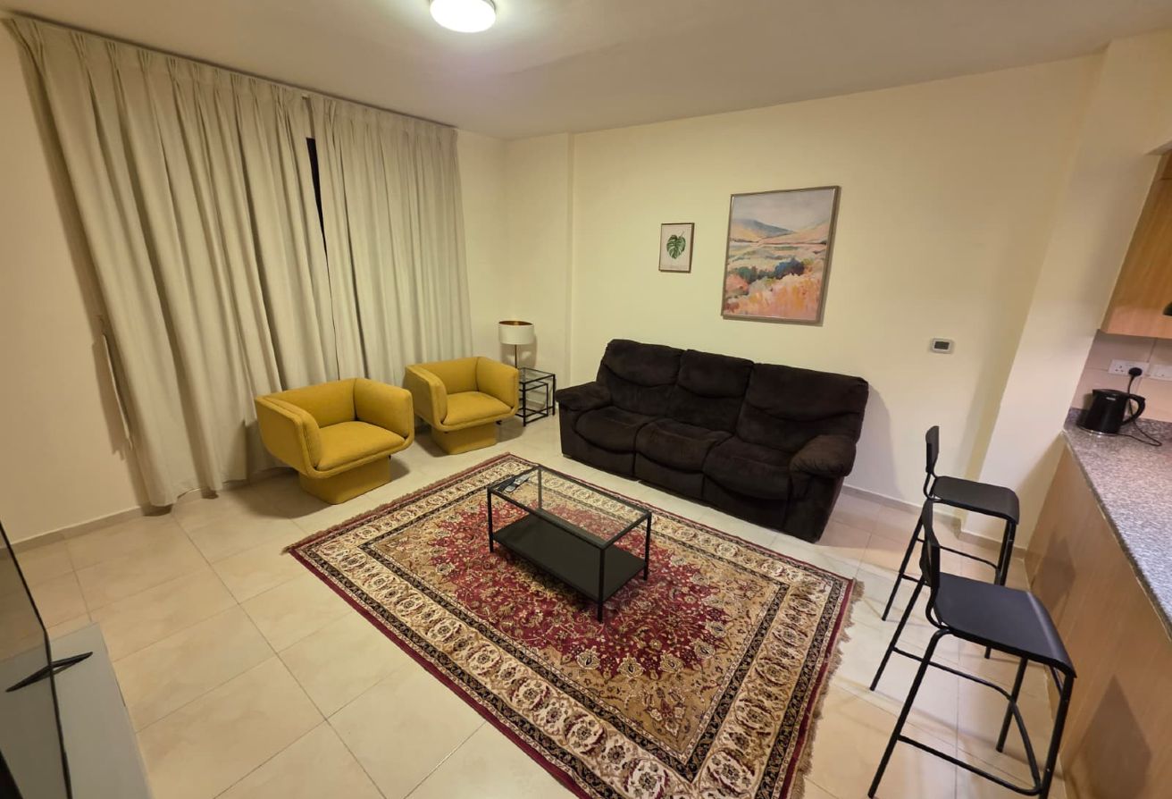 COZY 1 BHK FULLY FURNISHED CLOSE TO TRAMSTATION thumbnail 17