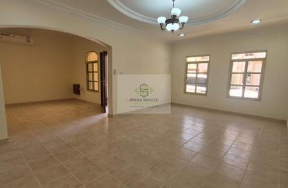 Villa - 4 Bedrooms - 5 Bathrooms for rent in Al Nuaija Street - Al Nuaija - Doha Villa - 4 Bedrooms - 5 Bathrooms for rent in Al Nuaija Street - Al Nuaija - Doha