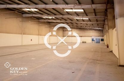 Warehouse - Studio - 1 Bathroom for rent in Industrial Area 1 - Industrial Area - Doha