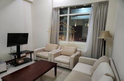 Apartment - 1 Bedroom - 2 Bathrooms for rent in West Bay Tower - West Bay - West Bay - Doha