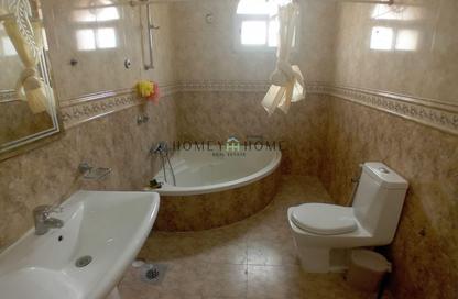 Apartment - 1 Bedroom - 1 Bathroom for rent in Onaiza Street - Diplomatic Area - Doha