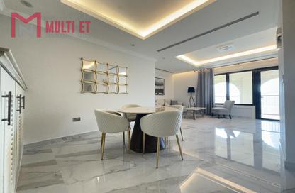 Apartment - 1 Bedroom - 2 Bathrooms for rent in West Porto Drive - Porto Arabia - The Pearl Island - Doha