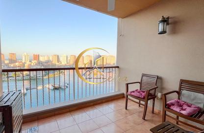 Apartment - 2 Bedrooms - 2 Bathrooms for rent in Tower 4 - Porto Arabia - The Pearl Island - Doha