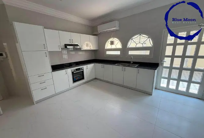 64143801 - Property Image 3