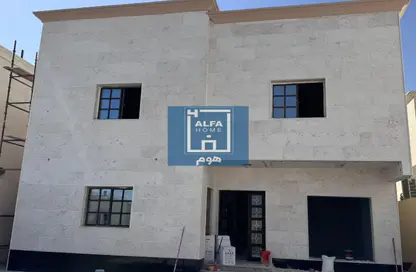 Villa - 6 Bedrooms - 6 Bathrooms for sale in Al Sakhama - Doha