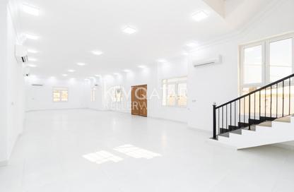 Villa - 6 Bedrooms - 7 Bathrooms for rent in West Bay Lagoon - West Bay Lagoon - Doha