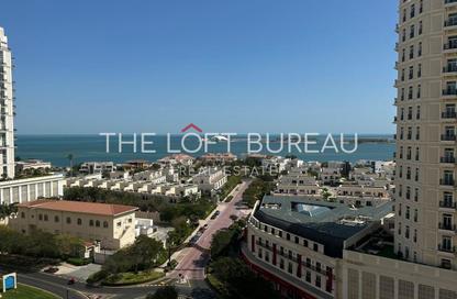 Apartment - 1 Bedroom - 2 Bathrooms for rent in Viva West - Viva Bahriyah - The Pearl Island - Doha