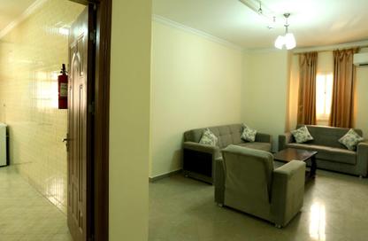 Apartment - 4 Bedrooms - 3 Bathrooms for rent in Bin Dirham 3 - Al Mansoura - Doha