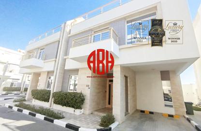 Villa - 3 Bedrooms - 4 Bathrooms for rent in Al Dana st - Muraikh - AlMuraikh - Doha