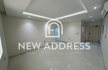 Apartment - 2 Bedrooms - 3 Bathrooms for rent in Madinat Khalifa South - Madinat Khalifa - Doha Apartment - 2 Bedrooms - 3 Bathrooms for rent in Madinat Khalifa South - Madinat Khalifa - Doha