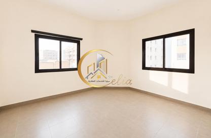 Apartment - 3 Bedrooms - 3 Bathrooms for rent in Al Nasr Street - Al Nasr - Doha