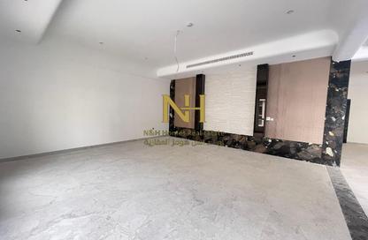 Apartment - 7 Bedrooms - 7+ Bathrooms for rent in Al Kheesa - Al Kheesa - Umm Salal Mohammed