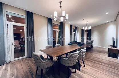 Apartment - 2 Bedrooms - 4 Bathrooms for rent in Floresta Gardens - Floresta Gardens - The Pearl Island - Doha