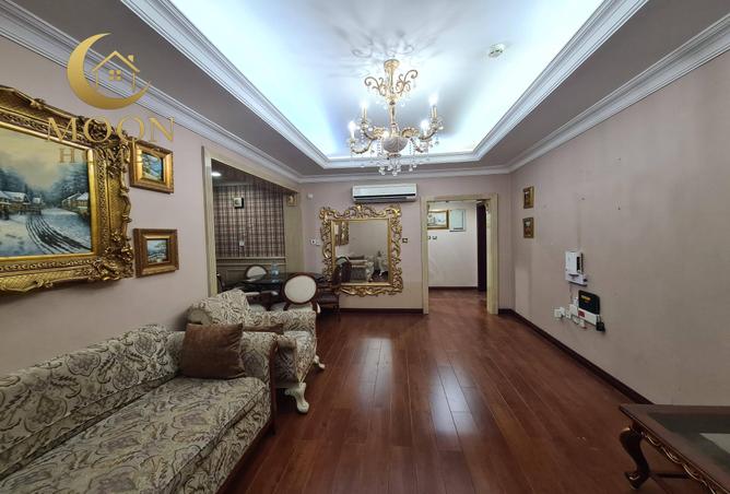 1008525 - Property Image 2