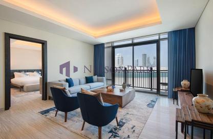 Villa - 5 Bedrooms - 6 Bathrooms for rent in Hilton Doha The Pearl Residences - Abraj Quartiers - The Pearl Island - Doha
