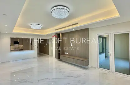 Apartment - 2 Bedrooms - 3 Bathrooms for sale in East Porto Drive - Porto Arabia - The Pearl Island - Doha