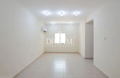 Apartment - 2 Bedrooms - 2 Bathrooms for rent in Al Mansoura - Al Mansoura - Doha