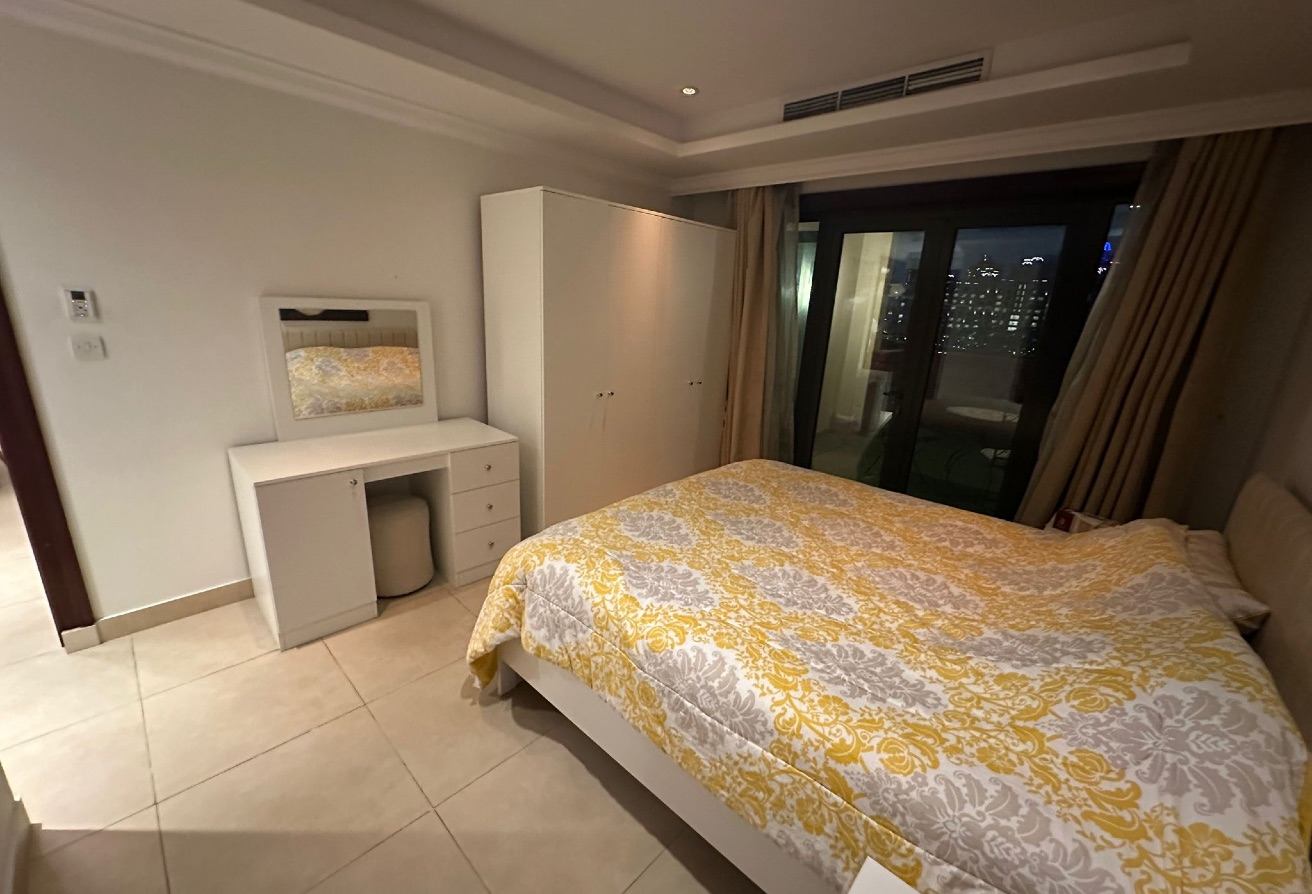 Townhouse 2 Bedroom Furnished Including Bills thumbnail 6