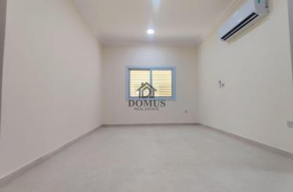 Apartment - 2 Bedrooms - 2 Bathrooms for rent in Al Nuaija Street - Al Nuaija - Doha