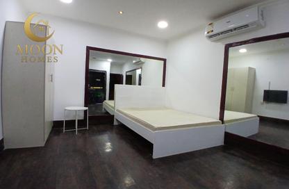 Apartment - Studio - 1 for rent in Umm Ghuwailina 4 - Umm Ghuwailina - Doha