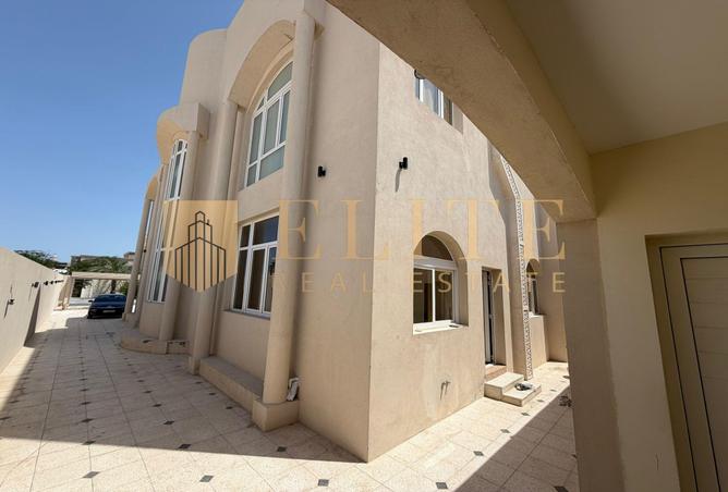 54540472 - Property Image 2