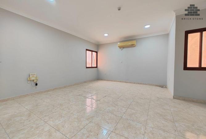 54152658 - صورة العقار 2