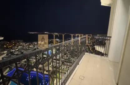 شقة - 2 غرف نوم - 4 حمامات للايجار في حدائق فلورستا - حدائق فلورستا - جزيرة اللؤلؤة - الدوحة