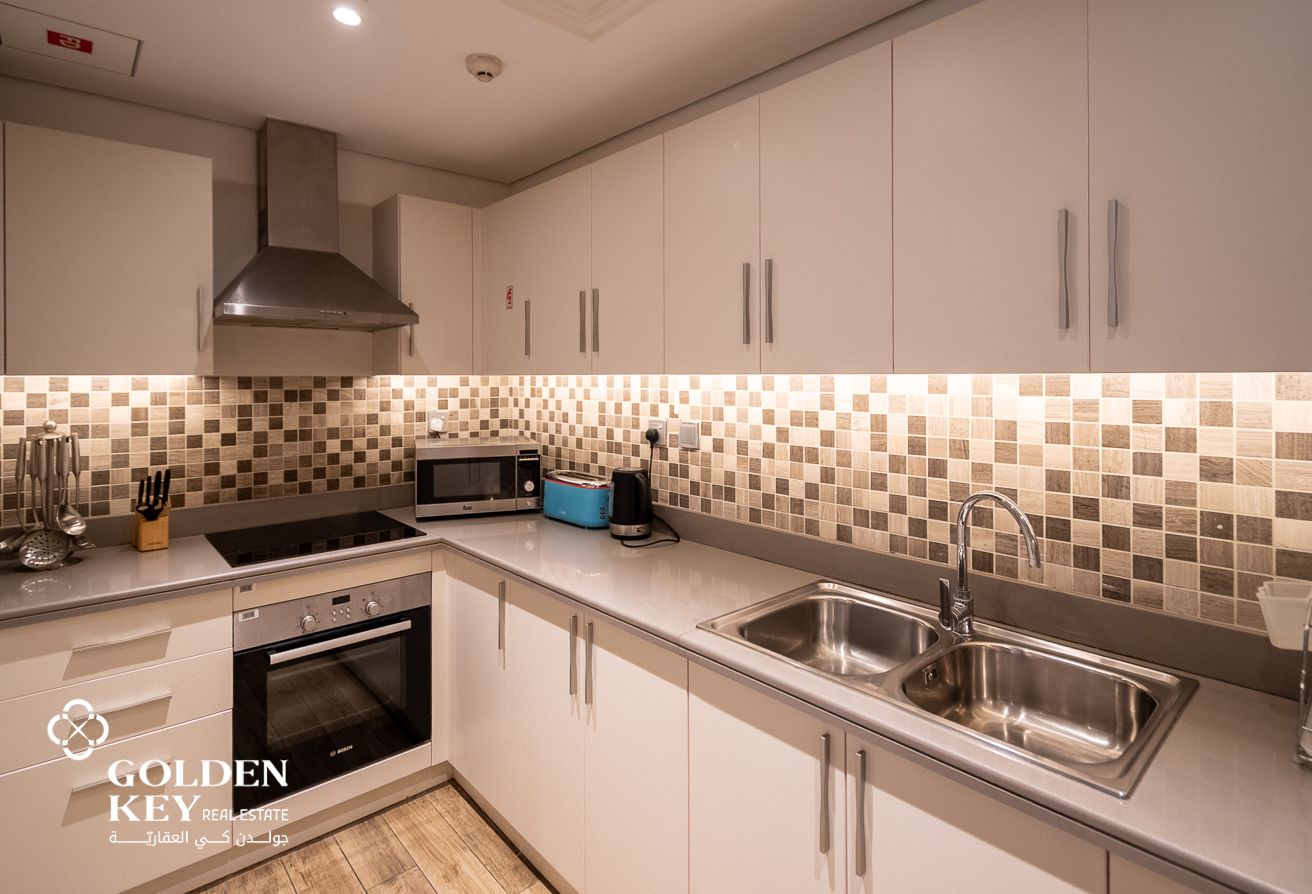 Bills Included | Weekly Housekeeping |Luxury Tower