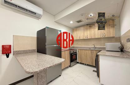 Apartment - 1 Bedroom - 2 Bathrooms for rent in Al Sadd Road - Al Sadd - Doha Apartment - 1 Bedroom - 2 Bathrooms for rent in Al Sadd Road - Al Sadd - Doha