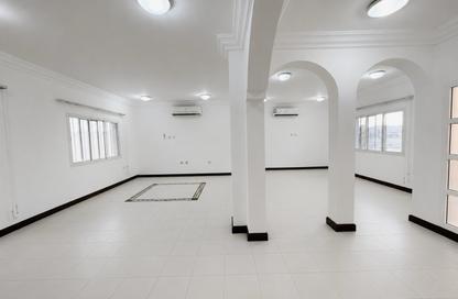 Villa - 3 Bedrooms - 4 Bathrooms for rent in Al Nasr Street - Al Nasr - Doha Villa - 3 Bedrooms - 4 Bathrooms for rent in Al Nasr Street - Al Nasr - Doha