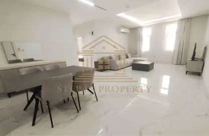 شقة - 2 غرف نوم - 2 حمامات للايجار في شارع ابو طلحة - فريج بن عمران - الدوحة